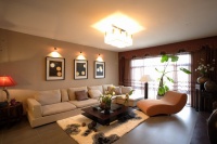 现代美式客厅沙发照片墙效果图