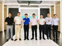 中国建筑金属结构协会秘书长宋为民莅临米兰之窗考察