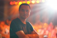 卖菜卖出40亿,做饭喜欢触屏灶——生鲜传奇王卫揭秘