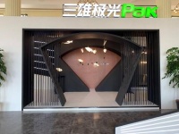 三雄极光最新力作:意大利名师柯爱华联名设计