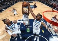 为球队加油!用三星QLED 8K电视看NBA球赛 犹如置身赛场