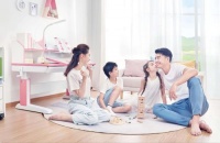 用心造物“以匠心守初心”，成就护童学习桌行业领导者