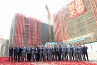 荣耀封顶 启幕未来丨百能橱柜智能研发生产基地封顶大吉!