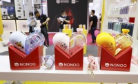 NONOO携创意潮品爱心杯惊艳深圳礼品展,双形态水杯超吸睛