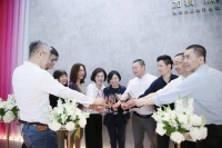 上海国际厨卫展百舸争流,加枫淋浴房凭什么C位出色?
