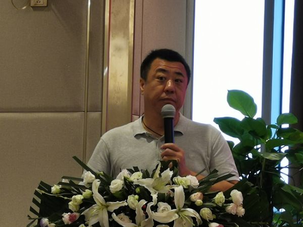 重庆市建筑装饰协会副会长兼秘书长韩波先生
