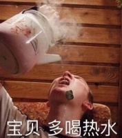 爱喝凉水的歪果仁,竟然和我用的是同一款净水器!