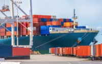 海拉尔海关辖区2021年出口558.75万元木制品