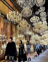 水晶灯重回大众视野，掀起2022年的新热潮