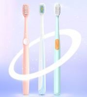 想要“刷新”笑容，pick完美“新刷”，纳美牙刷净齿有方！