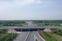 大美航邦│航邦卫浴户外大牌广告上线交通要塞