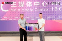 作为“亚运深睡保障官”,顾家家居将深睡卷装床垫交付亚运主媒体中心
