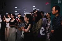 A.O.史密斯AI-LiNK五恒好风系统,守护国际传奇时尚摄影大师中国首展