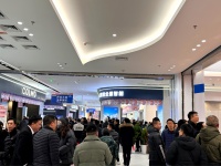 居然之家内江店创造行业招商奇迹,开业现场人潮如织盛况空前