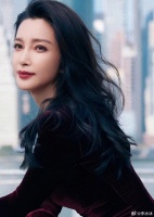 olayks欧莱克携手代言人李冰冰,在国际舞台尽展原创魅力!
