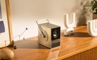 颠覆便携式投影,LG CineBeam Q便携投影仪极致美学下的观影体验