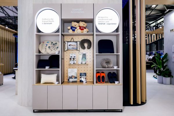 图片包含 图形用户界面 AI 生成的内容可能不正确。