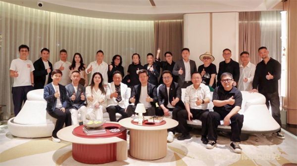 东方木艺 星耀大湾区 南洋迪克全案高定，聚势深圳湾